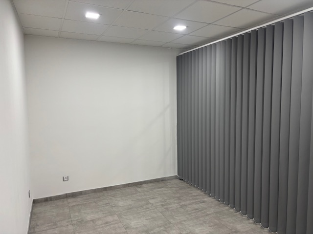 PRONÁJEM OBCHODNÍCH PROSTOR / KANCELÁŘE LITOVEL - 7