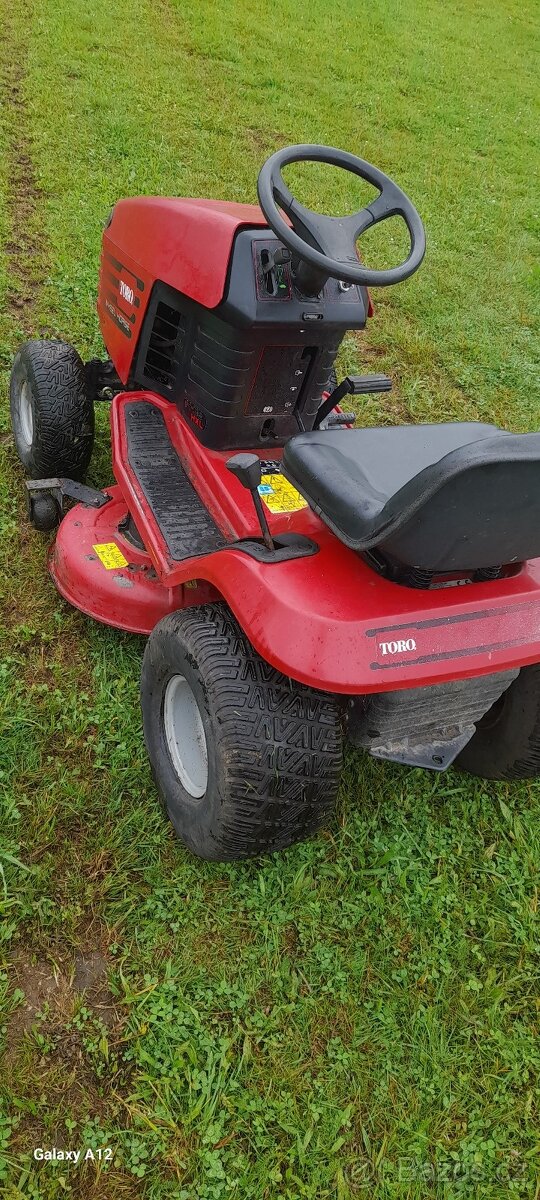 Zahradni traktor - 7