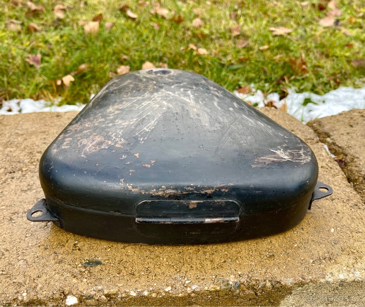 ČZ 125 B T - kastlik nářadí - 7