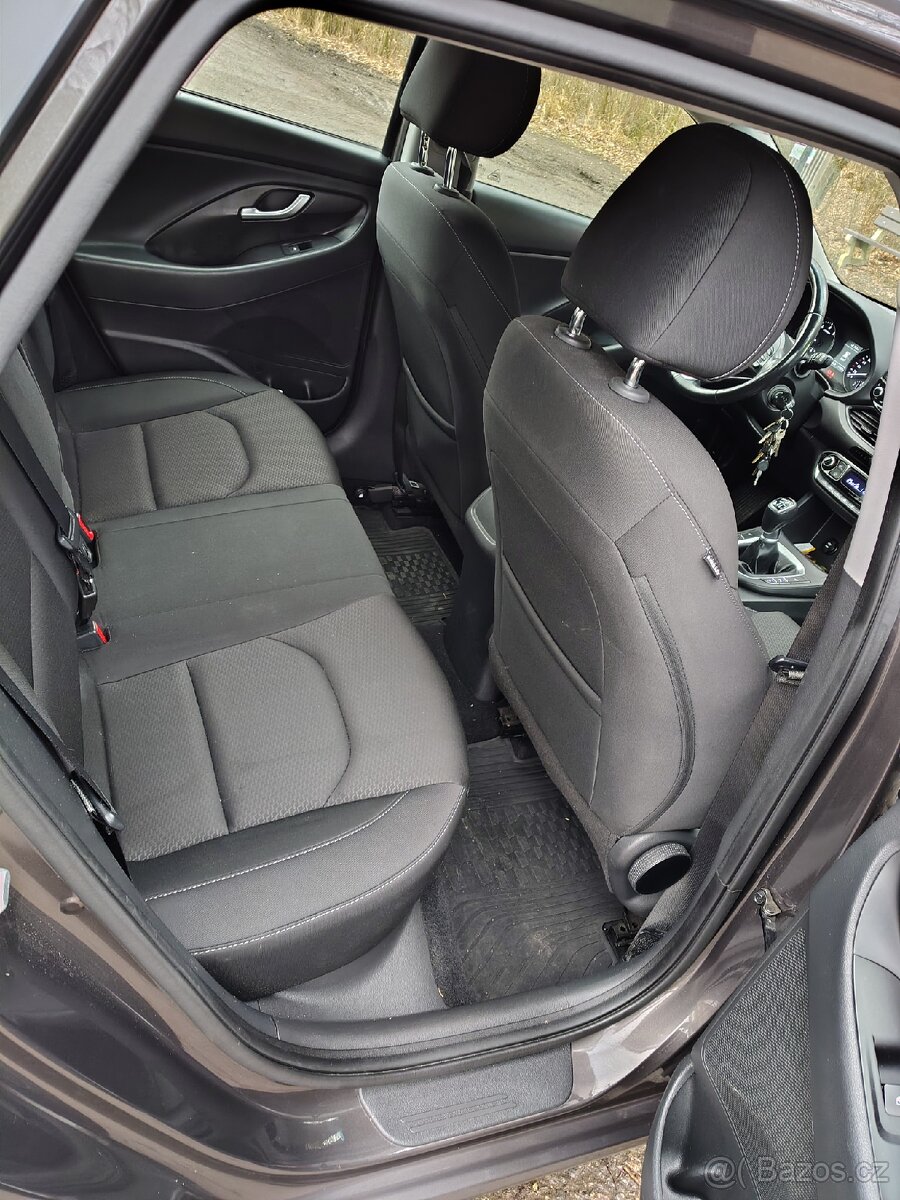 hyundai i30 kombi 2017 - 7