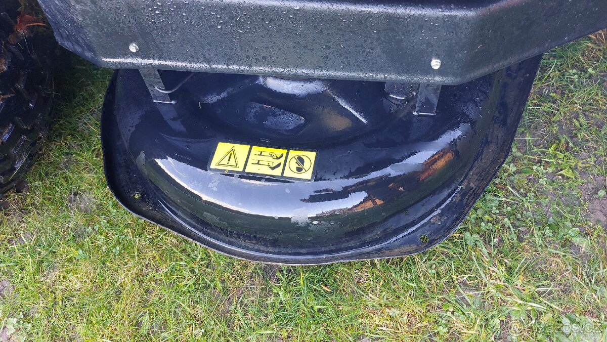 Zahradní traktor Karsit - 7