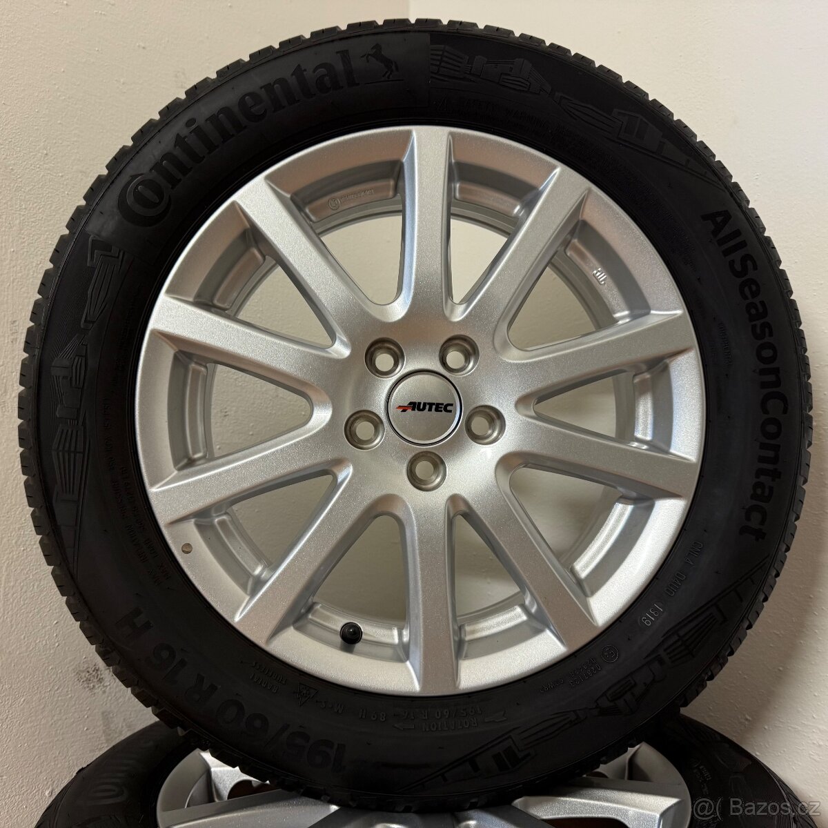 VW / ŠKODA 5x100 R16 ET45+CELOROČNÍ 195/60R16 7,5mm - 7