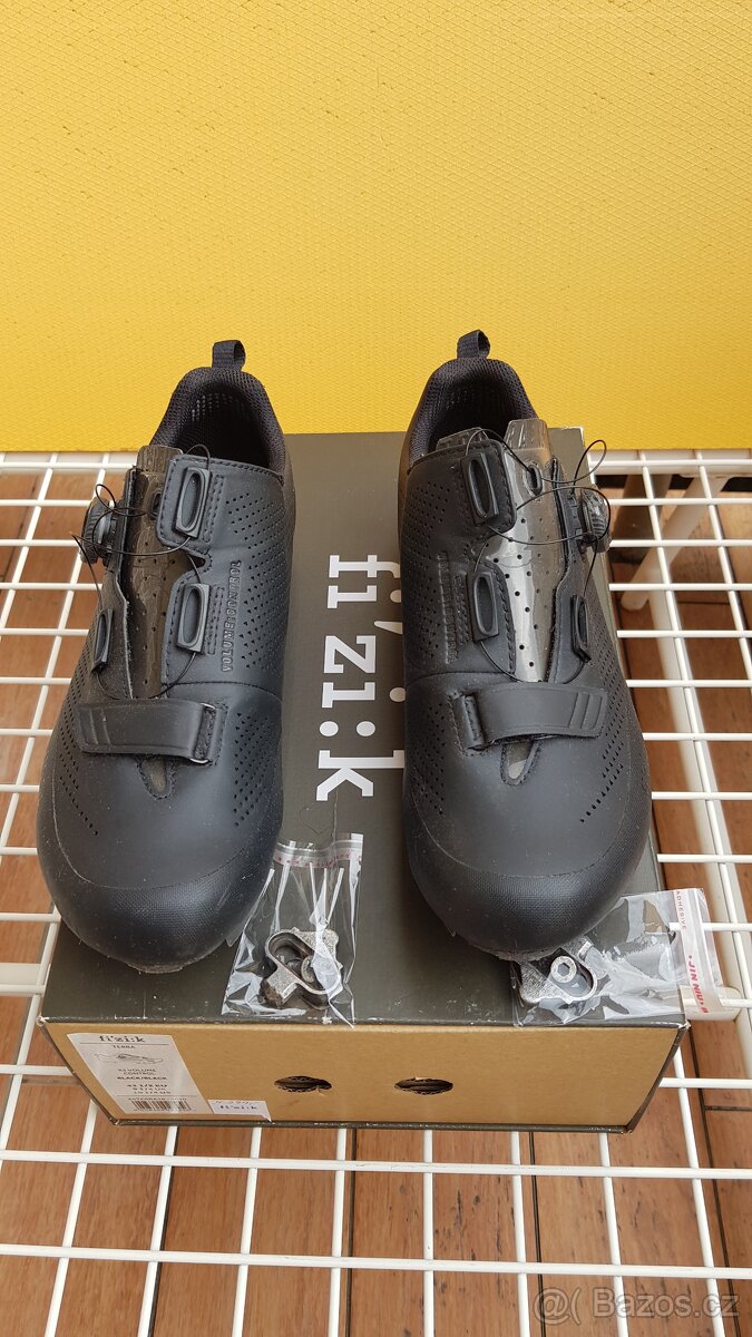 Prodám tretry Fizik Terra X5, velikost 43,5 - 7