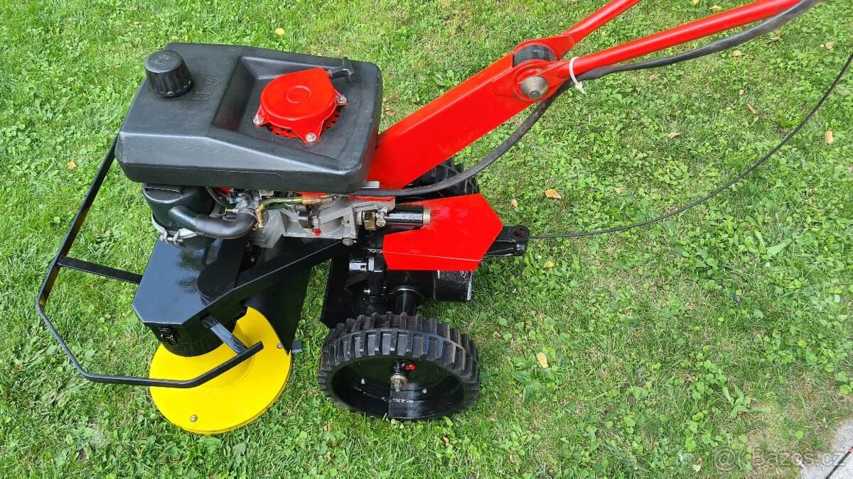 Dvoububnová sekačka BDR-700 s motorem Jikov - 7