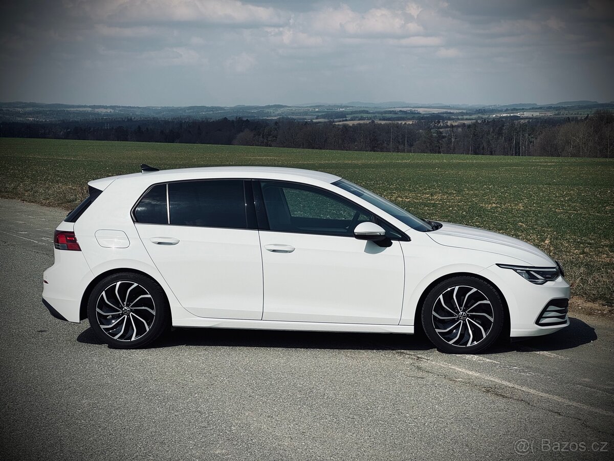 VW Golf 8 1.0 TSI manual - 7