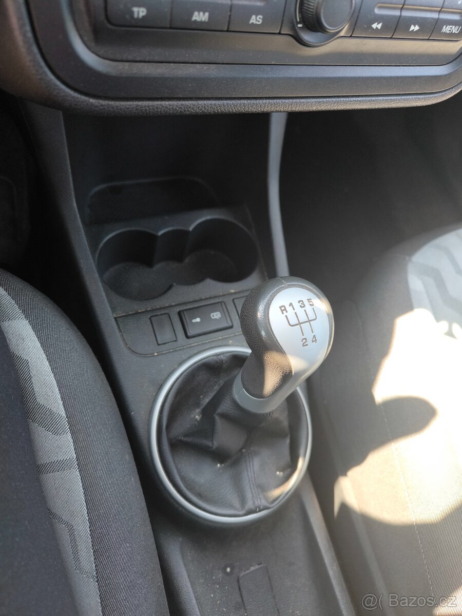 Škoda Fabia 1.4 tdi - 7