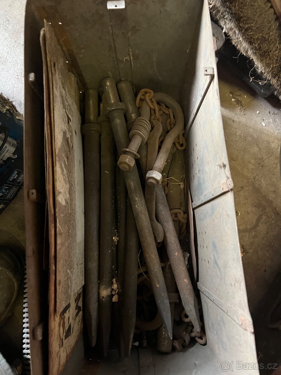 Elektromotory, čerpadla, dělička, atd - 7
