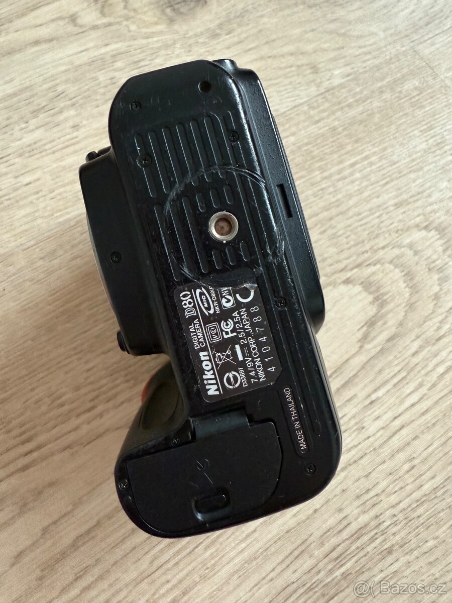 Fotoaparát Nikon D80 - 7