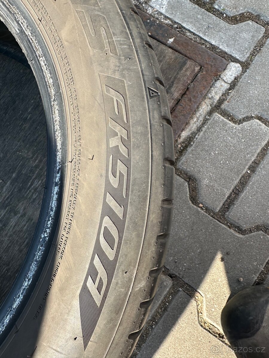 Falken 215/55/17 Letní - 7