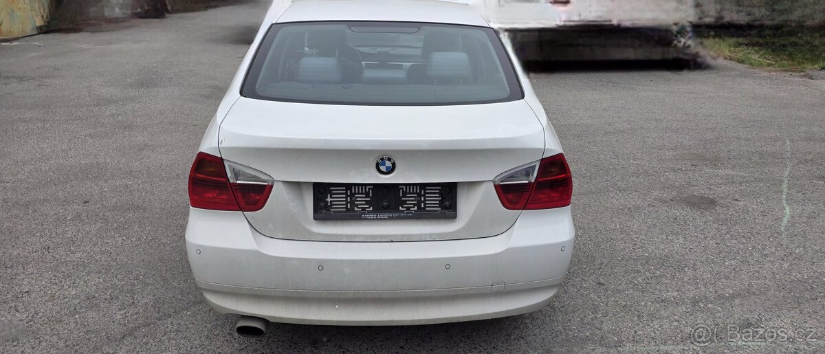 BMW E90 320D 2008 - 7
