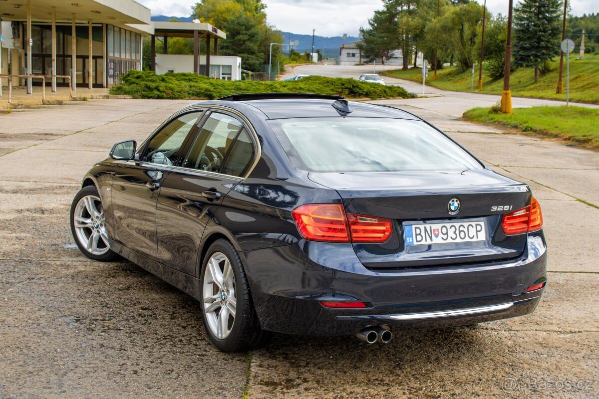 BMW 328i F30 Luxury Line - 7