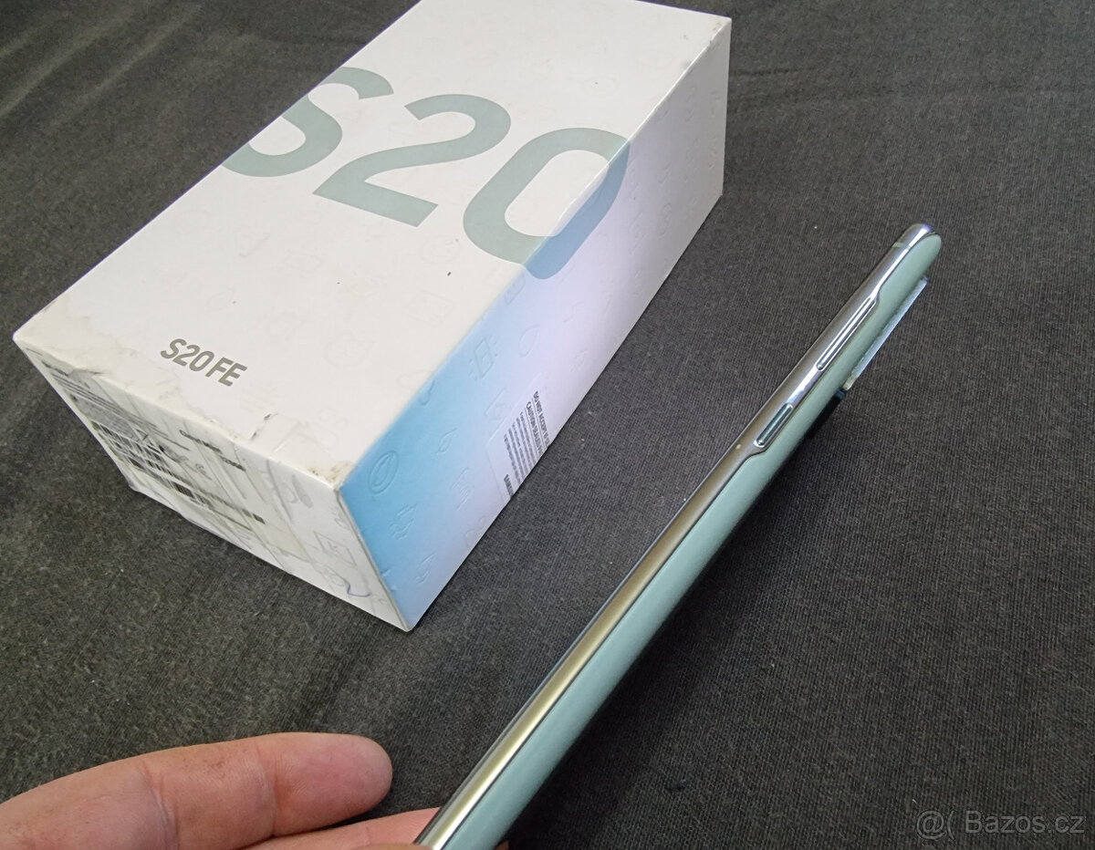 Samsung Galaxy S20 FE G780G 128GB - zachovalý - 7