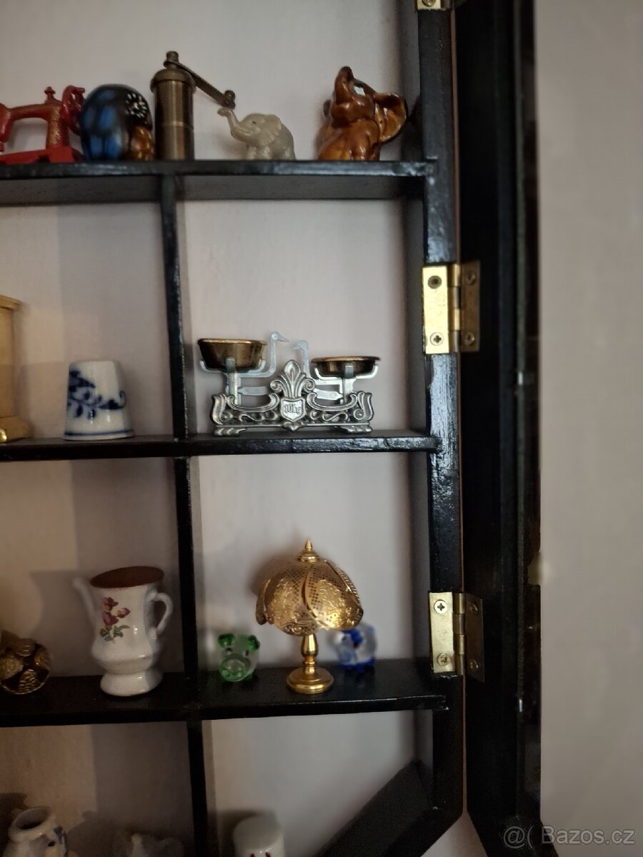 Vitrína s miniatury - 7