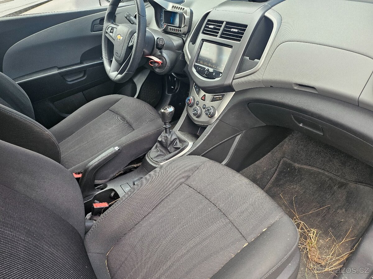 Chevrolet Aveo 1.2 i, 62 kw - 7