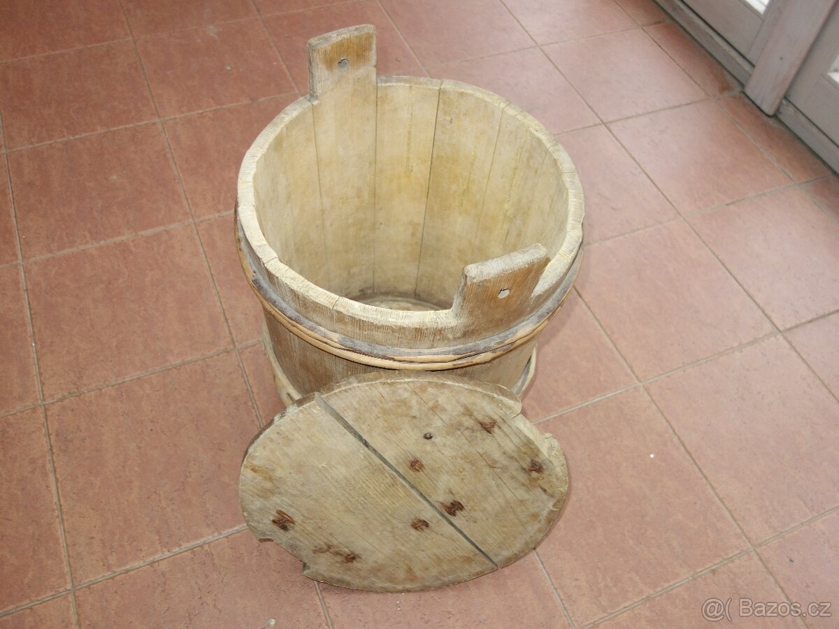 Dřevěné vědro, putna, soudek s deklem - 7