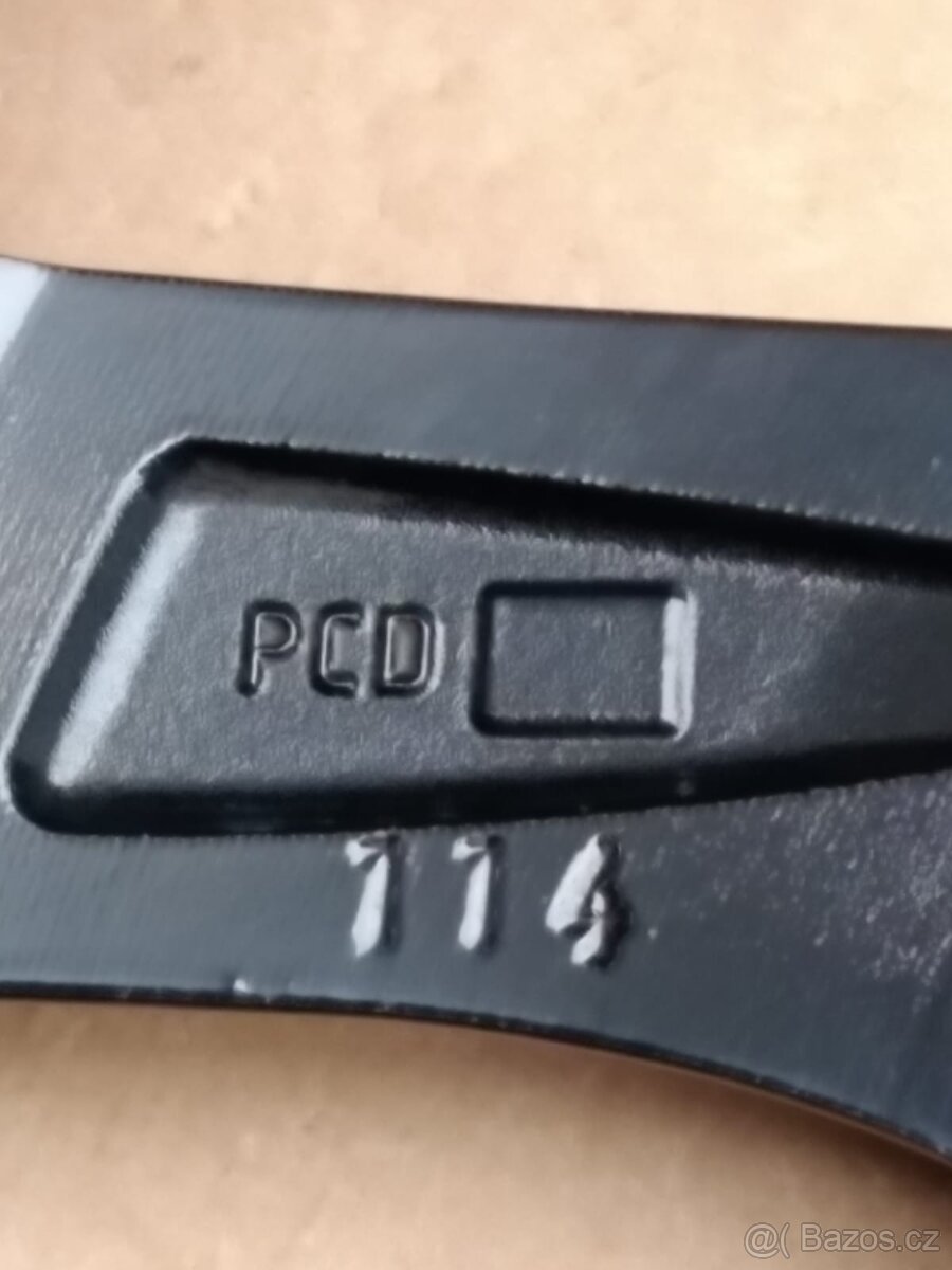 Zimní komplet R17 5x114,3mm - 7