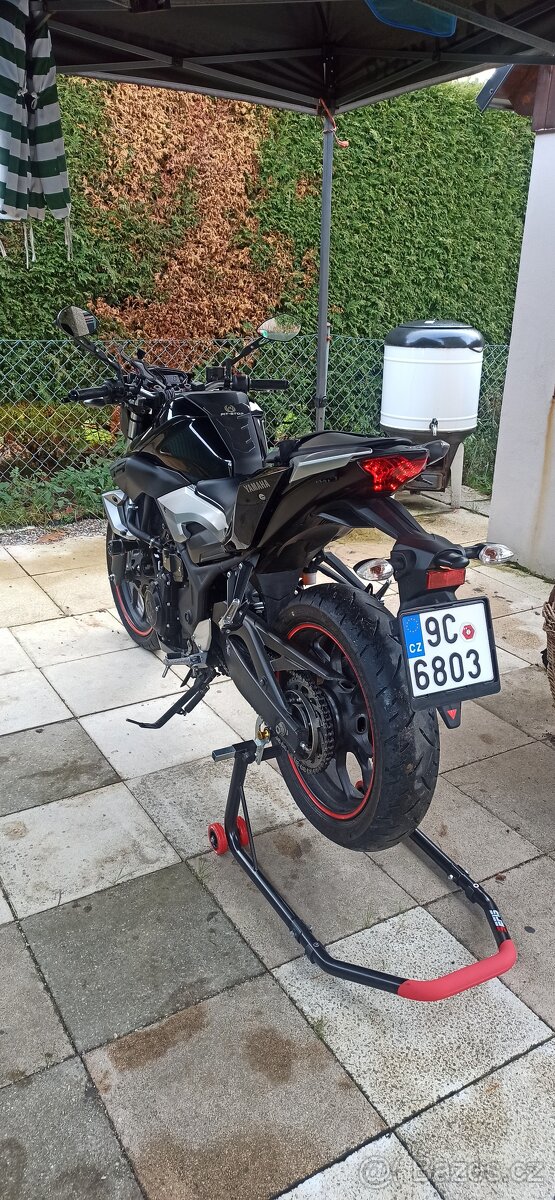 Yamaha MT-03 - 7