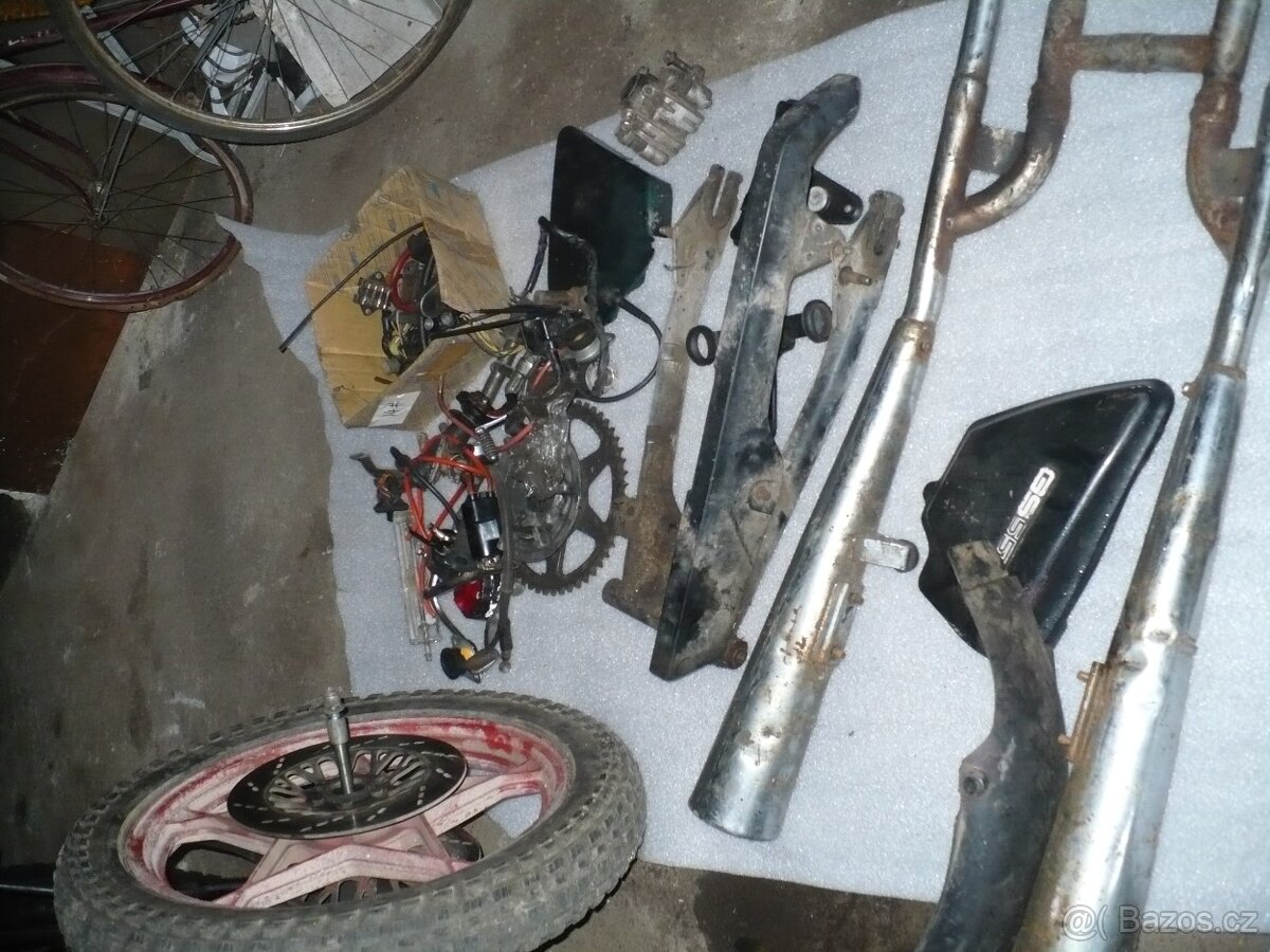 suzuki 550 GS - 7