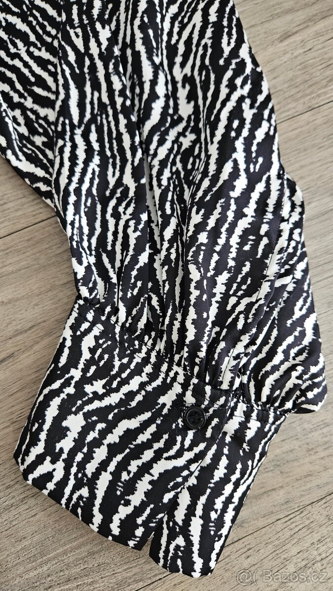 Vzorované šaty/tunika s výstřihem do V - H&M 40 - 7