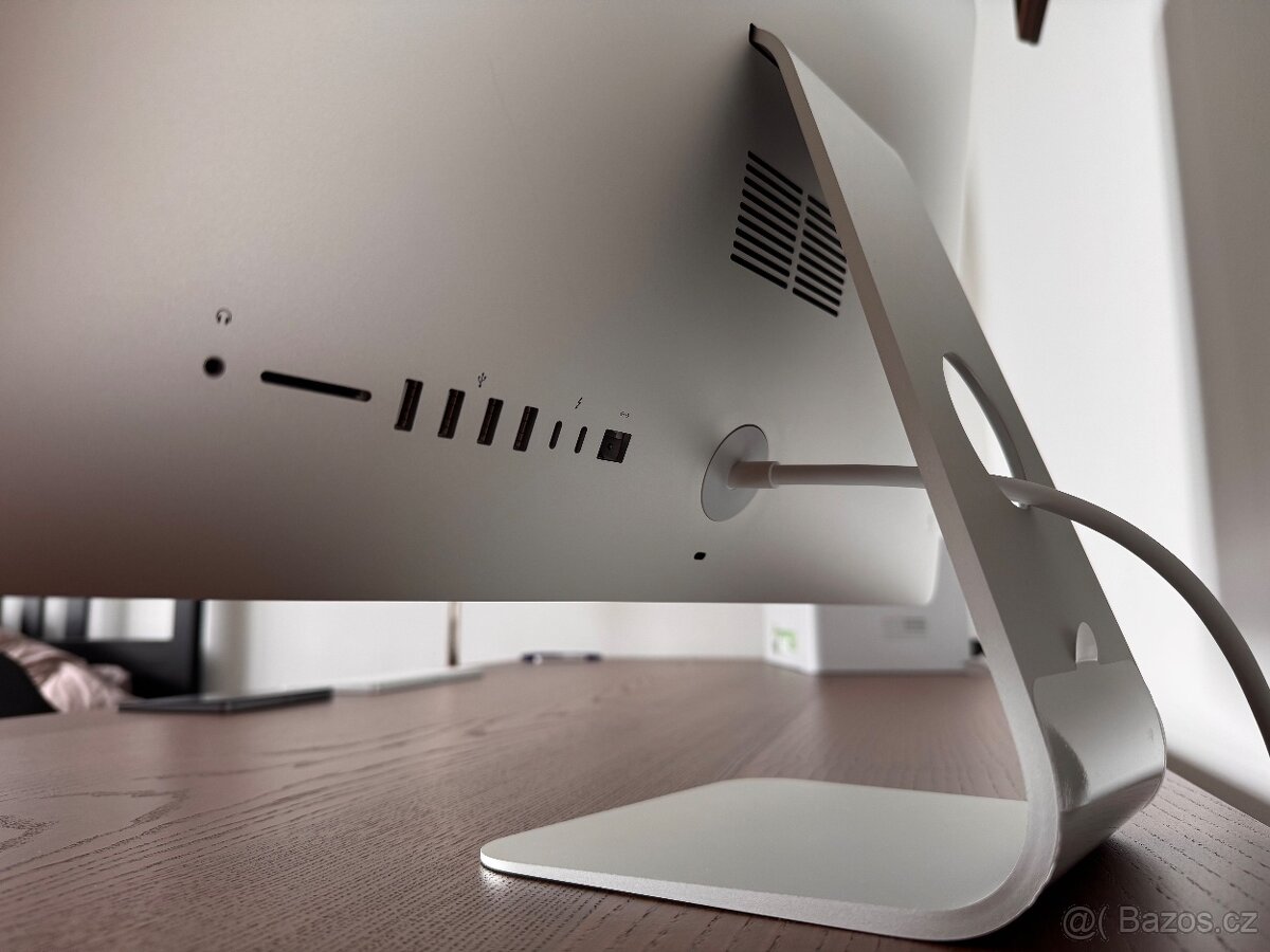 Prodám Apple iMac 21,5" Retina 4K - 7