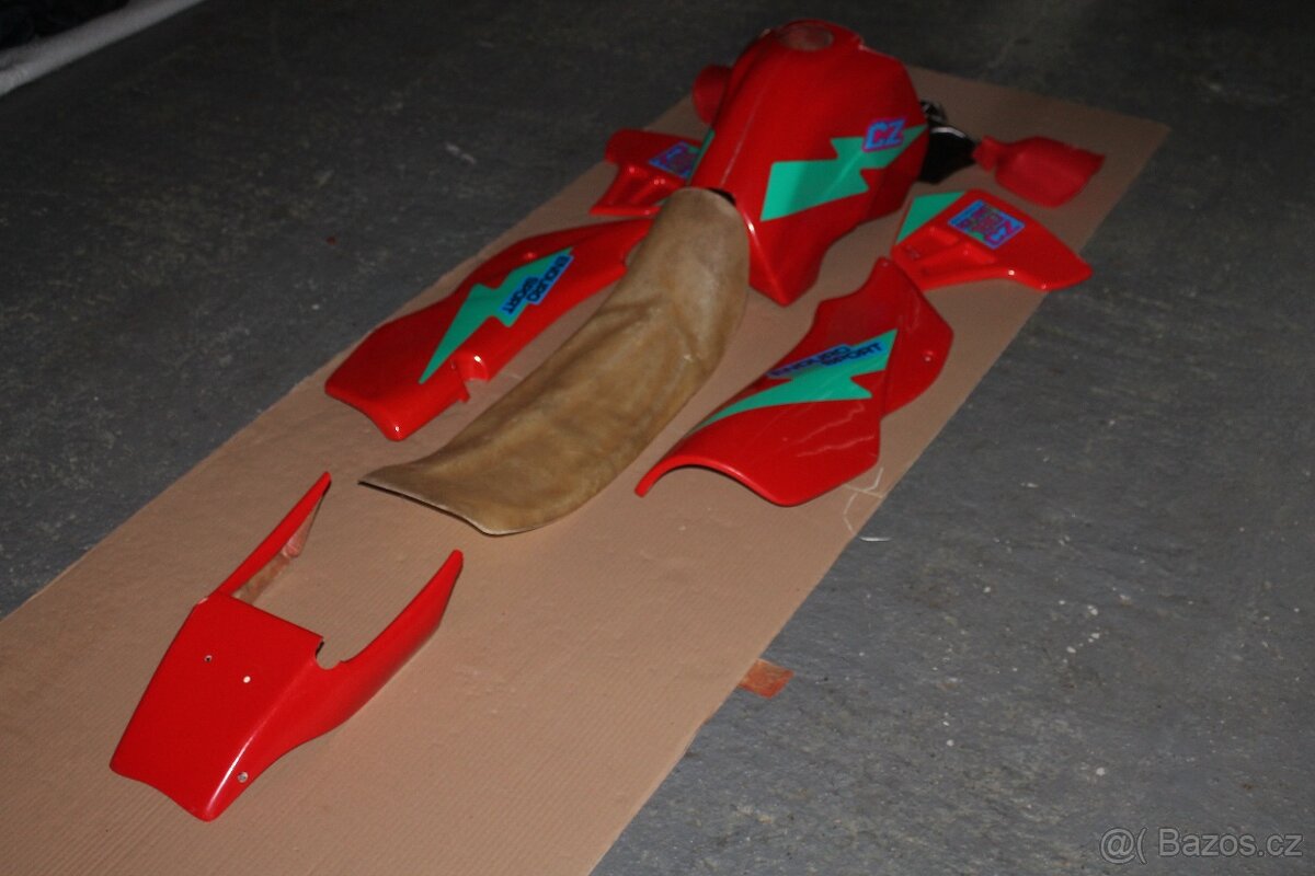 Kapotáž CZ 180 Roland - 7