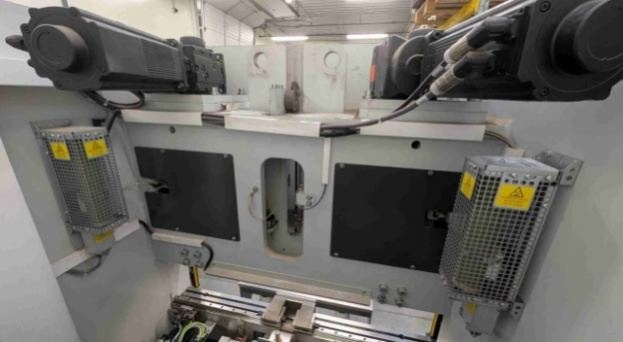 Ohraňovací servoelektrický lis LVD DYNA-PRESS 24/12 PLUS - 7