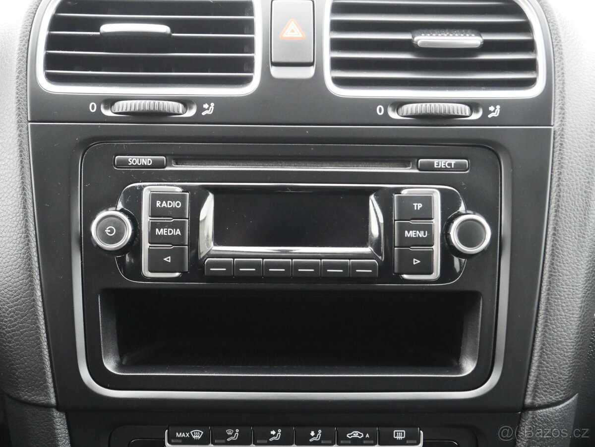 Volkswagen Golf 1.6TDi , 77 kW nafta, 2012 - 7