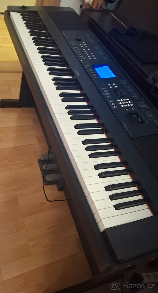 Yamaha DGX 650 - 7