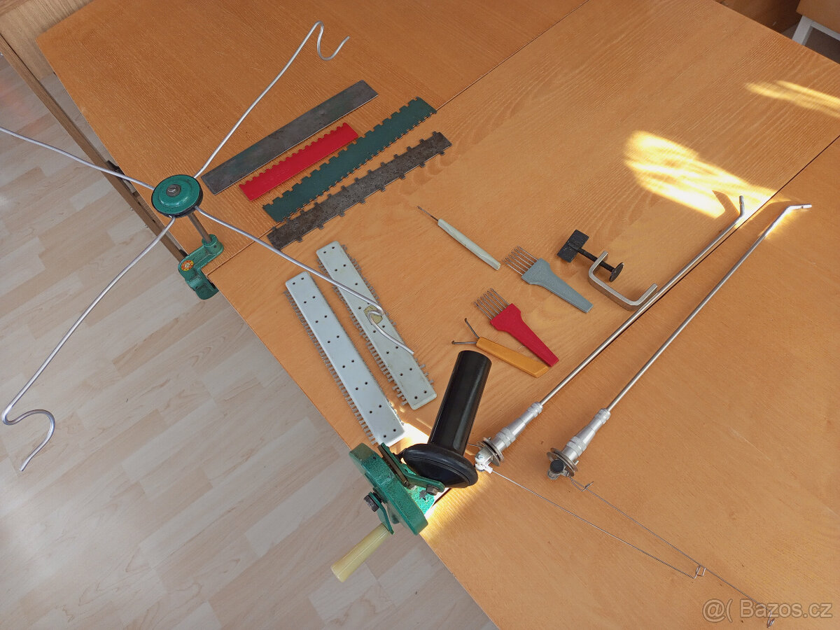 prodám kompletní výbavu pro domácí pletení - 7