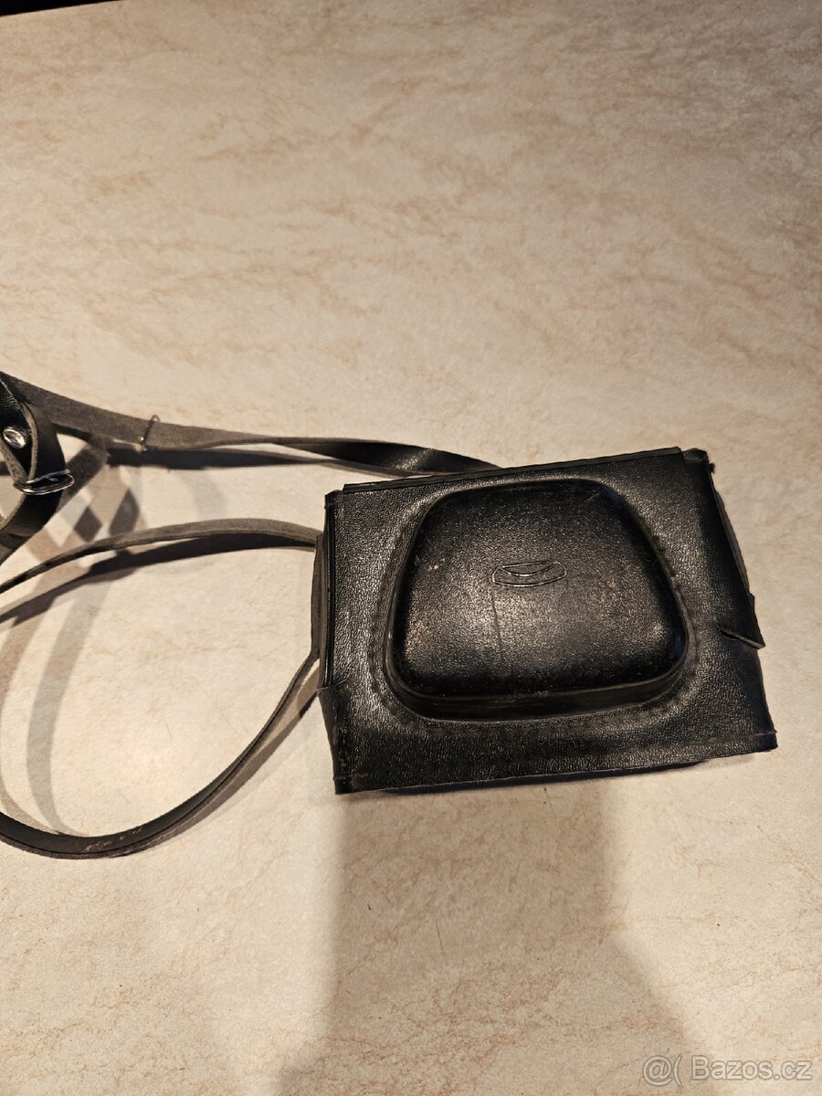 Fotoaparát Vilia Triplet 69-3 4/40 + externí blesk - 7