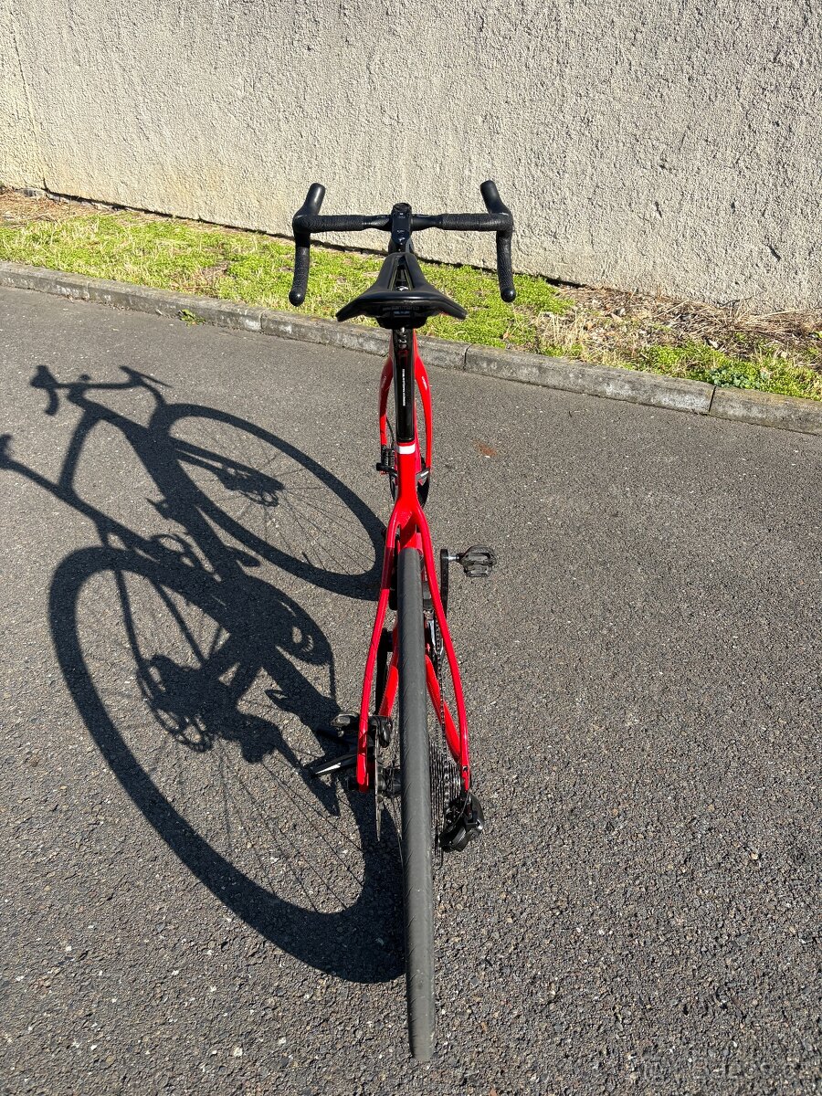 Pinarello X3 Keen Red – Shimano 105 Di2, karbonová kola, wat - 7