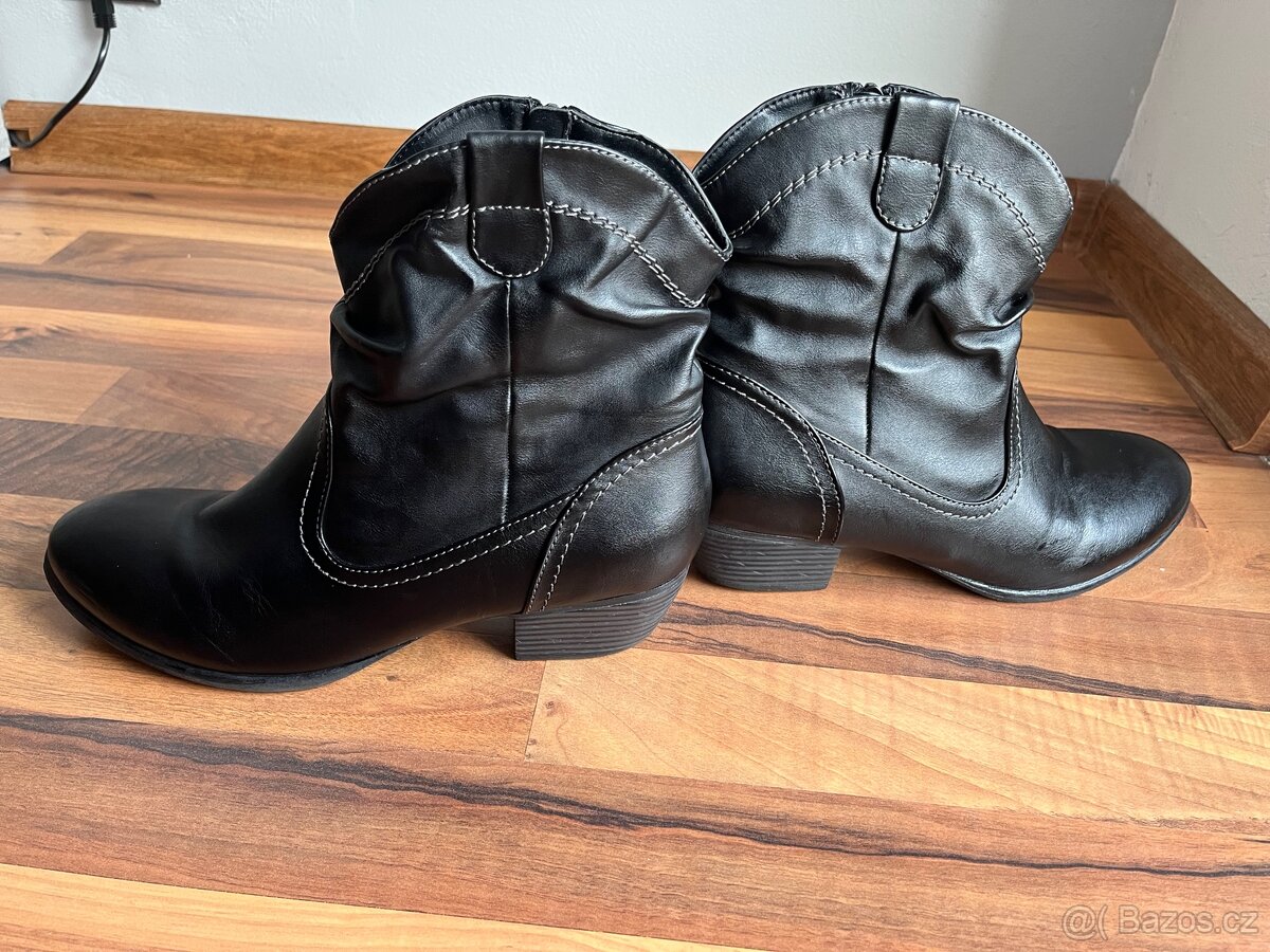 Klasické dámské kotníkové boty - 7