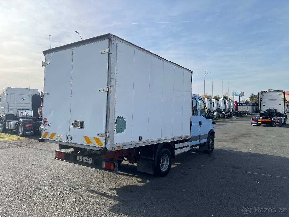 Iveco Daily 7 míst - 7