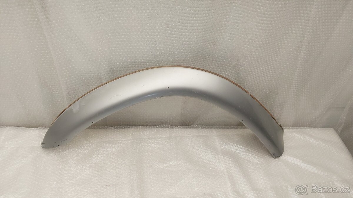 Mitsubishi L200 – LEM LP BLATNIKU, ROHY NÁRAZNÍKU LP PP - 7