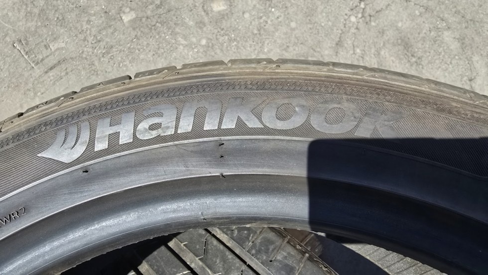 Letní pneu 235/45/18 Hankook - 7