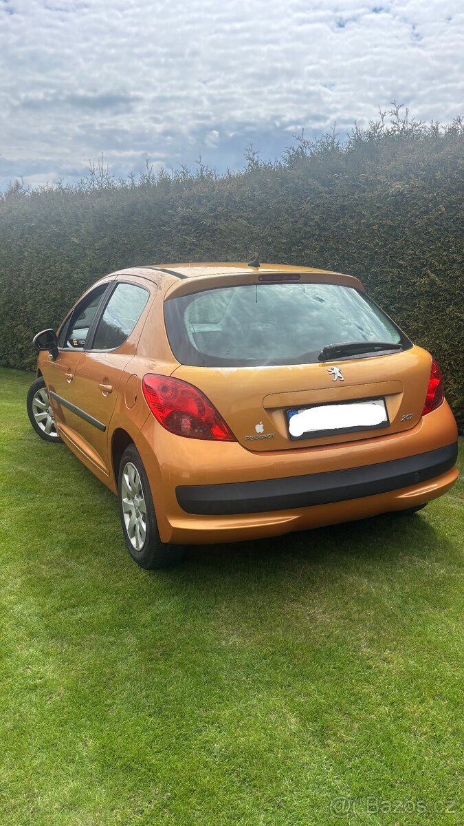 Prodám Peugeot 207 - 7