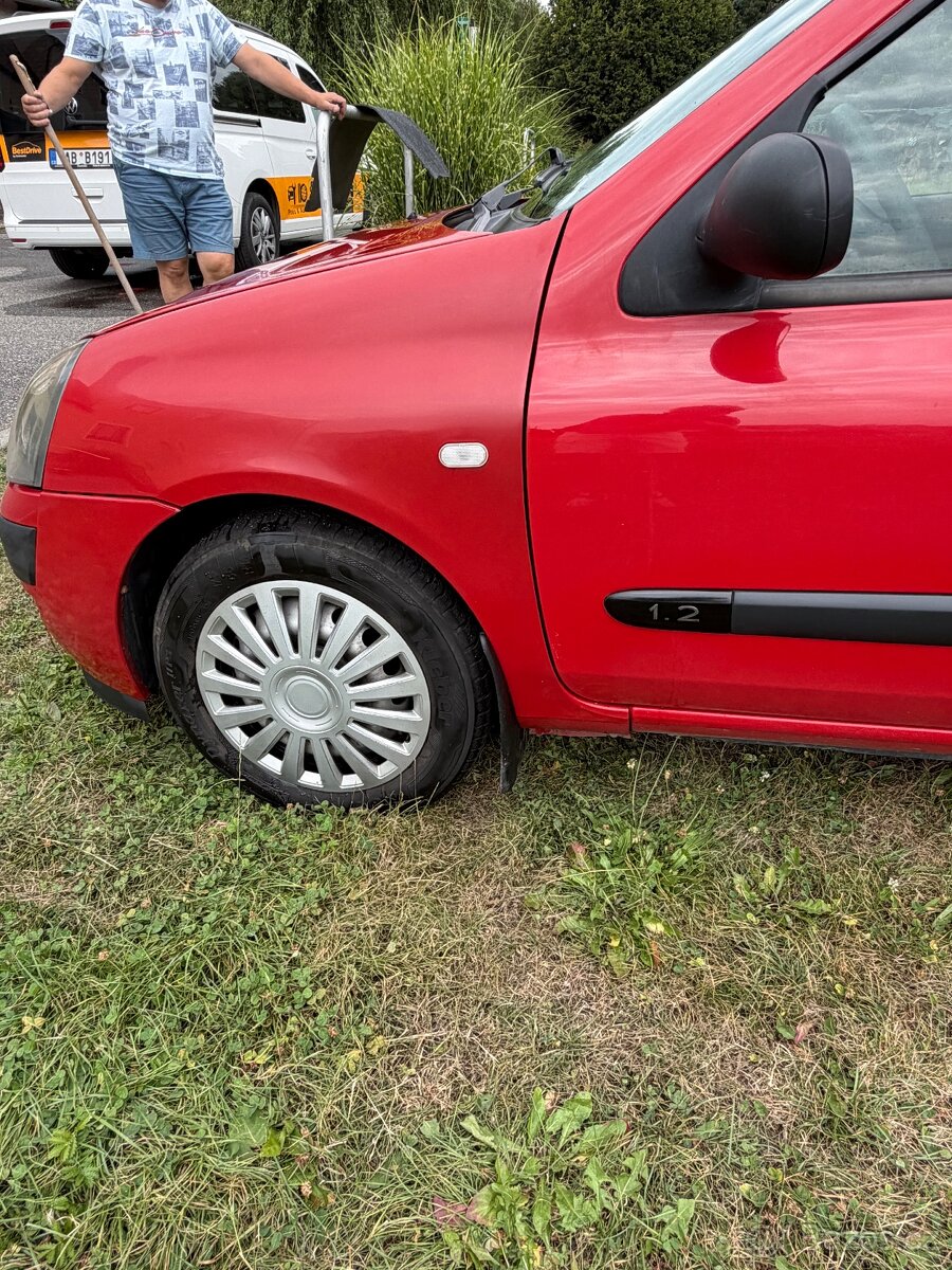 Renault Clio 2007 1.2 16V - 7