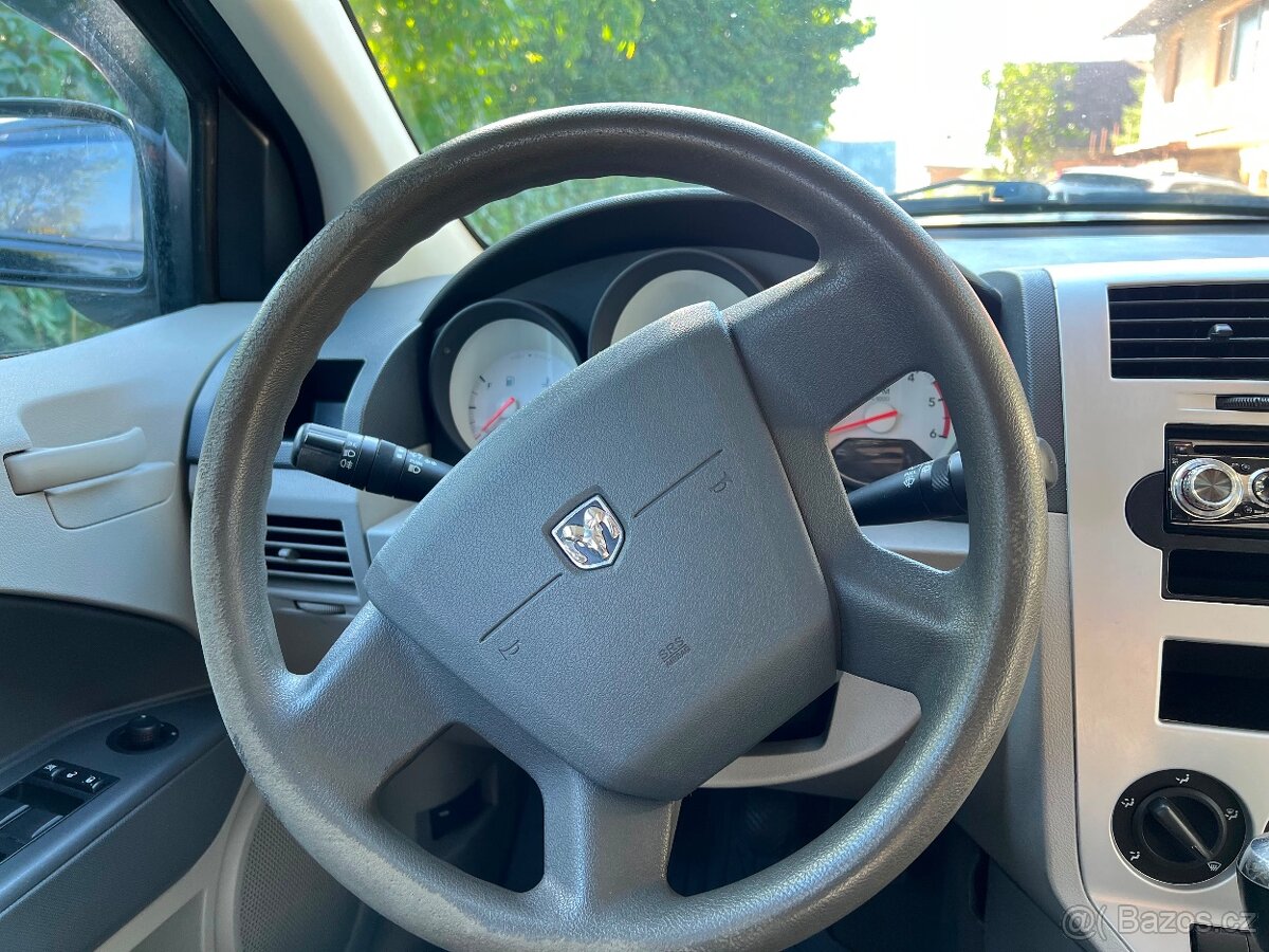 Dodge Caliber - 7