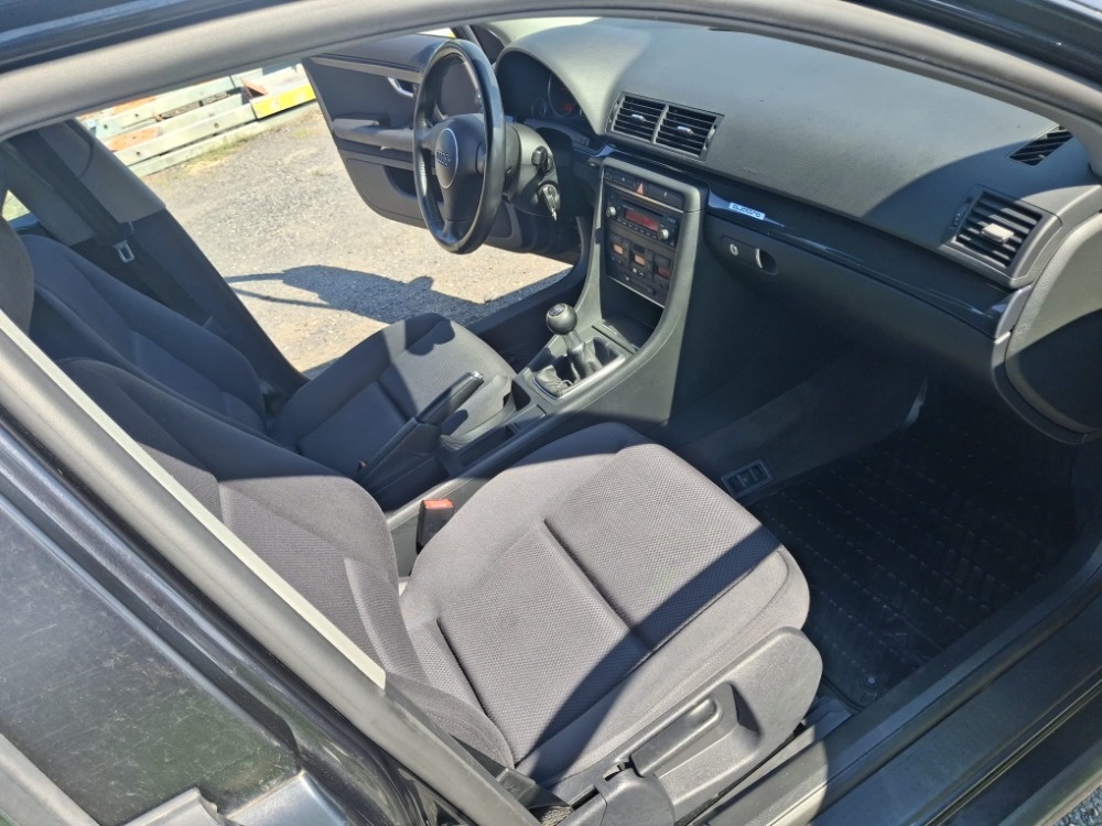 Audi A4 Avant 2,5 TDi Quattro - 7