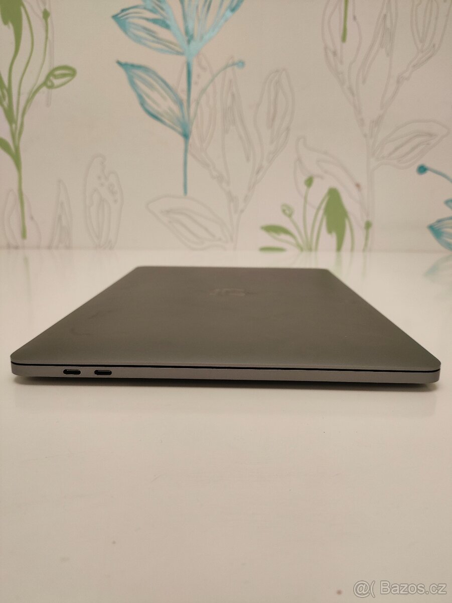 MacBook Pro A1989 (2018) | 8 GB RAM | 256 GB SSD - 7