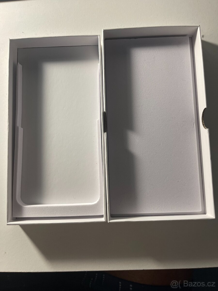 📱 iPhone 11 Pro Max | 64 GB | Baterie 100 % - 7