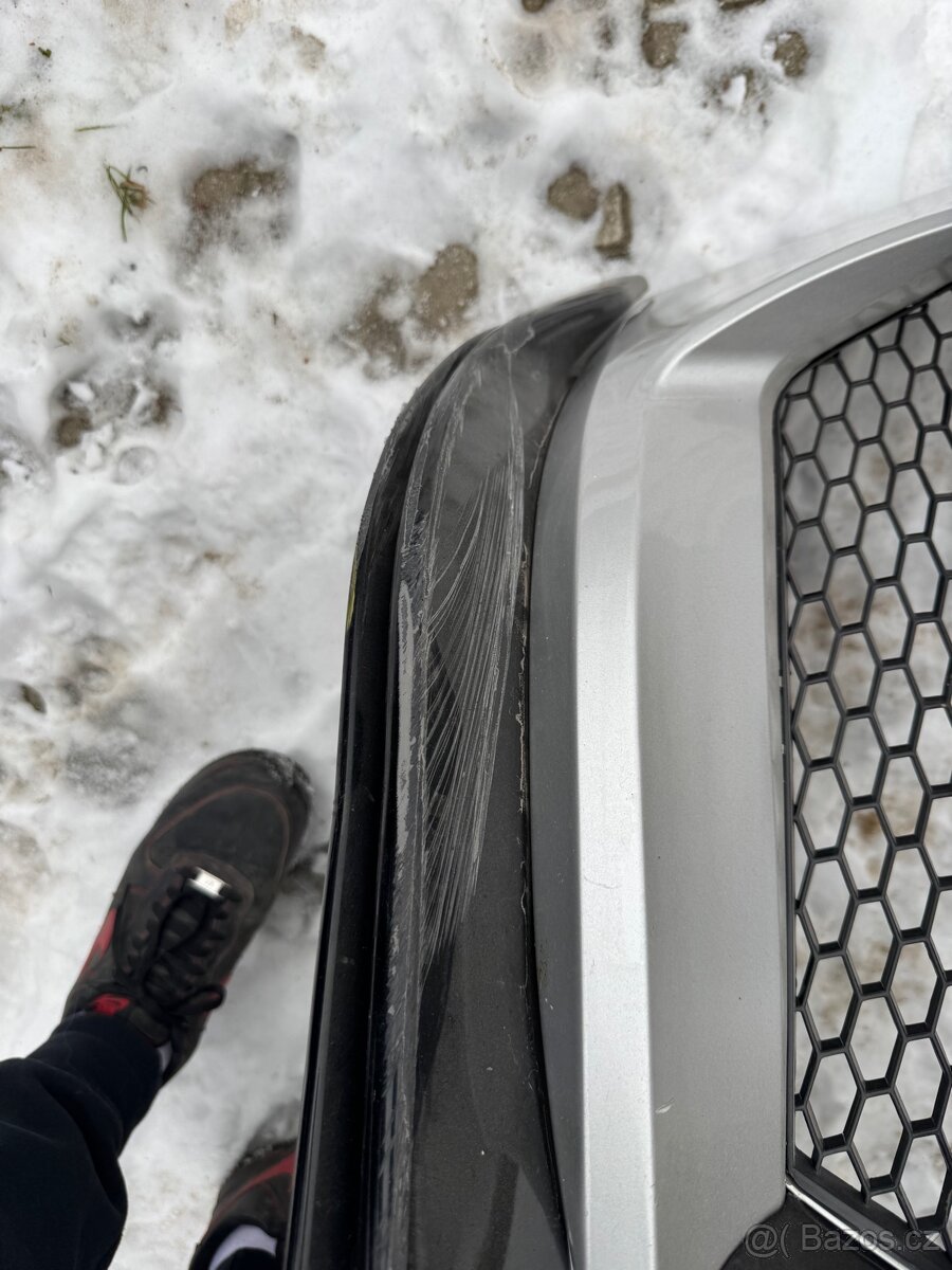 FORD MUSTANG PŘEDNÍ NÁRAZNÍK - 7