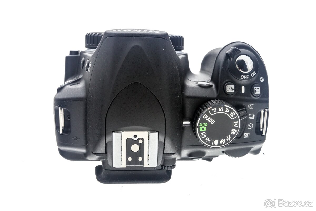 Zrcadlovka Nikon D3100 + 18-55mm + přísl. - 7