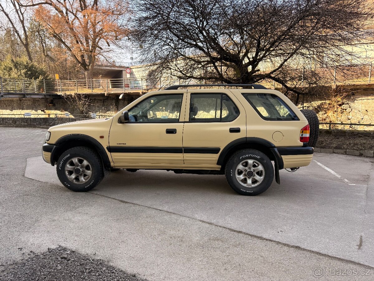 Opel Frontera 3.2 V6 manuál - 7