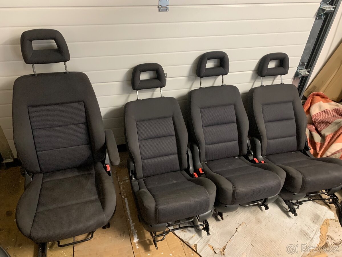 VW Sharan 2005 sedačky - 7