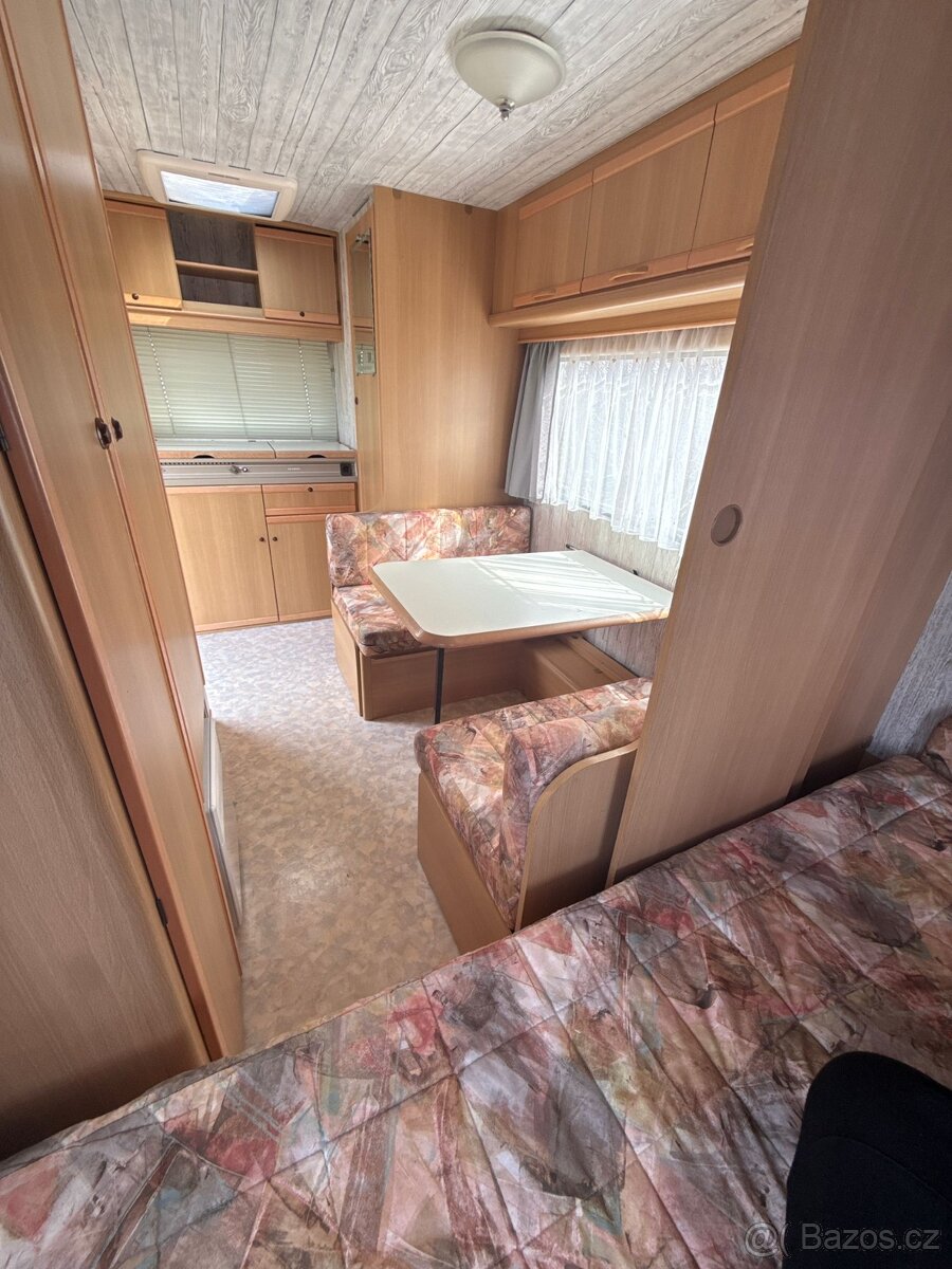 Prodám karavan Adria 430 - 7