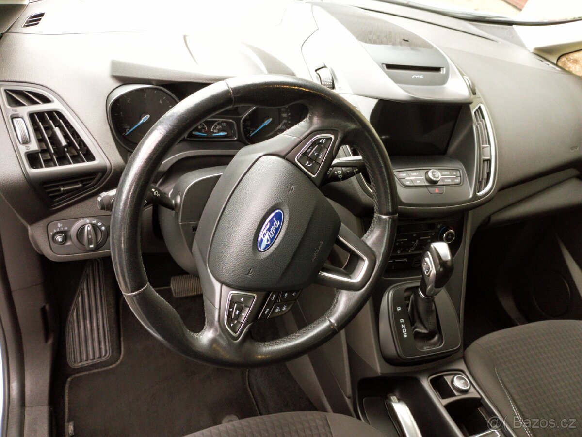 Ford Grand C-MAX 1,5 TDCI sedmimístný - 7