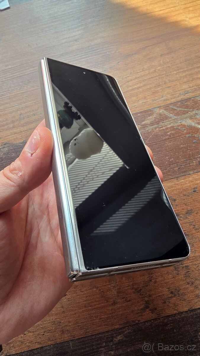 Samsung Galaxy Z Fold 5 - 7