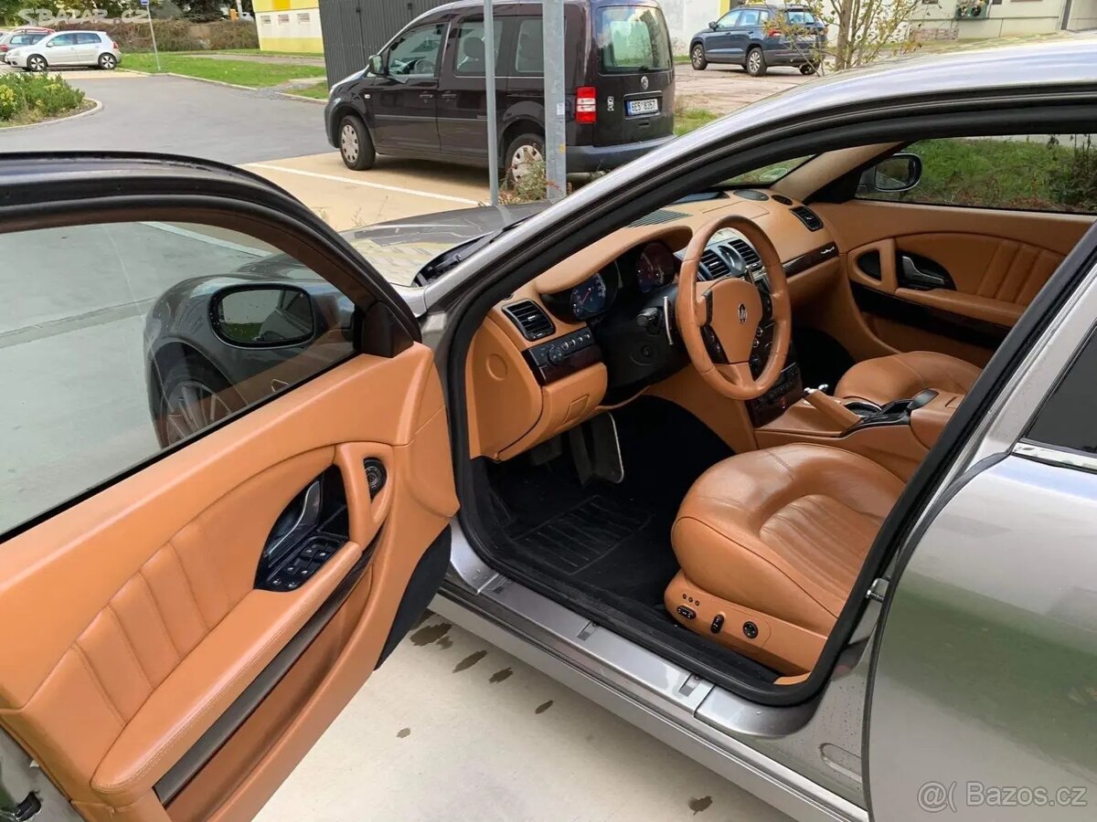Maserati Quattroporte V8 - 7