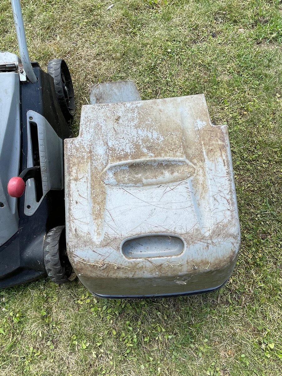 Sekačka na trávu - 7